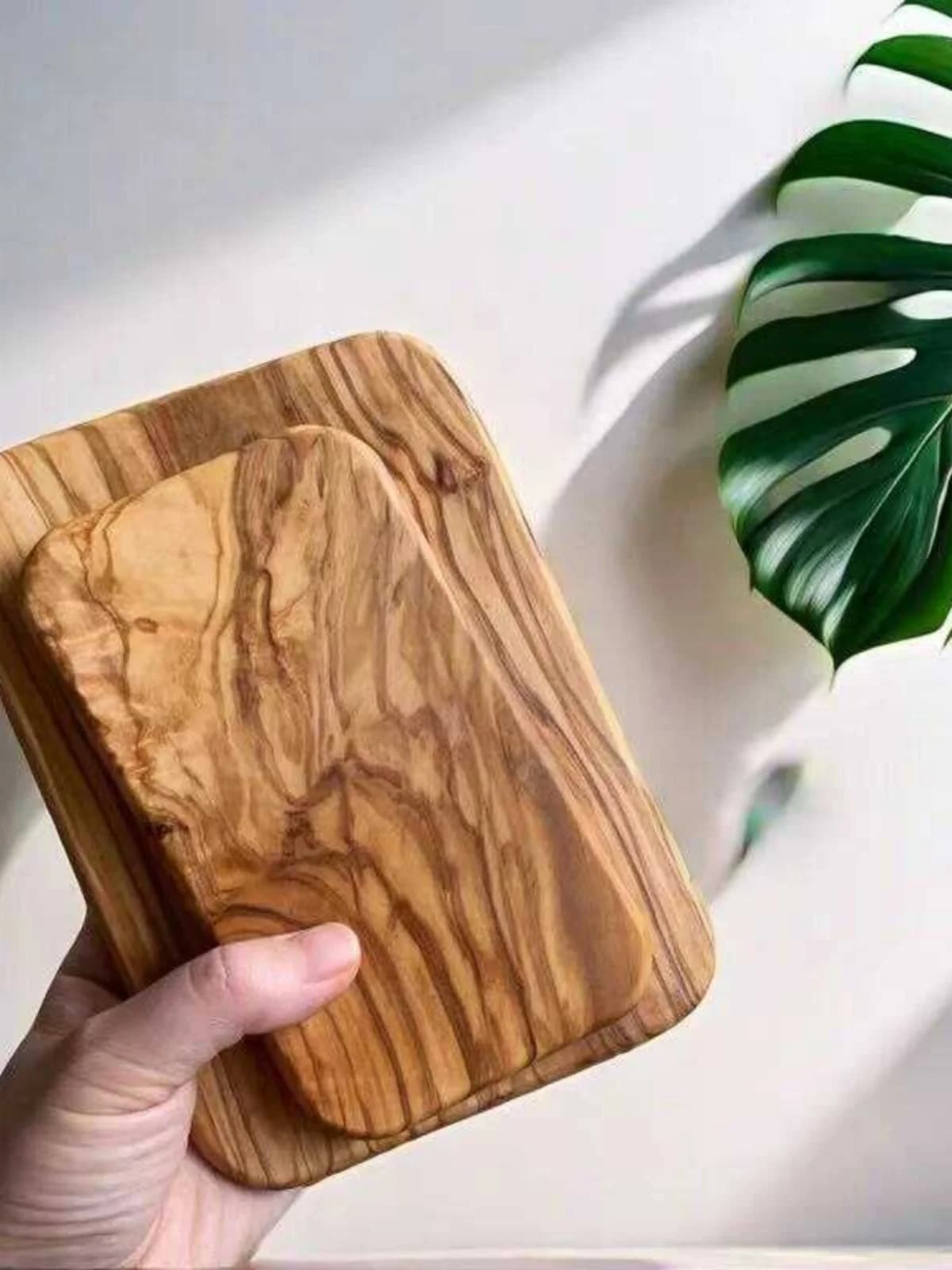 Tagliere in Legno d'Ulivo per Campeggio e Outdoor, Non Verniciato, Non Cerato, Rettangolare, Antibatterico, per Colazione e Frutta