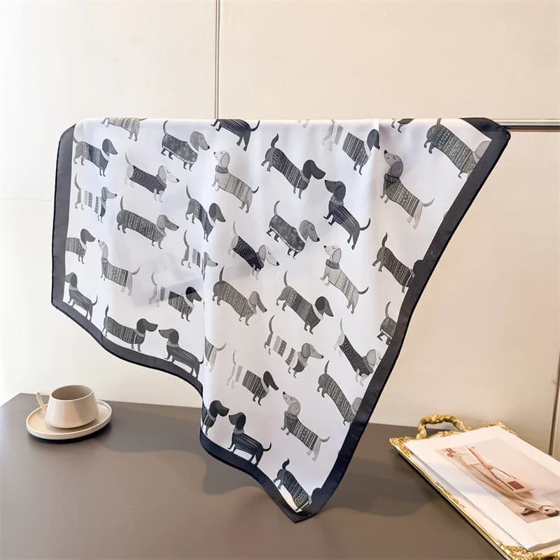 Foulard quadrato da donna in cotone con stampa cane, elegante sciarpa in seta, bandana, hijab di lusso, sciarpa da collo, elegante scialle, 70 cm