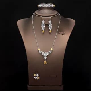 HIBRIDE Popolare abbagliante quotidiano giallo gioielli collana orecchini braccialetto abito quotidiano decorazione palla di nozze regalo S-1032