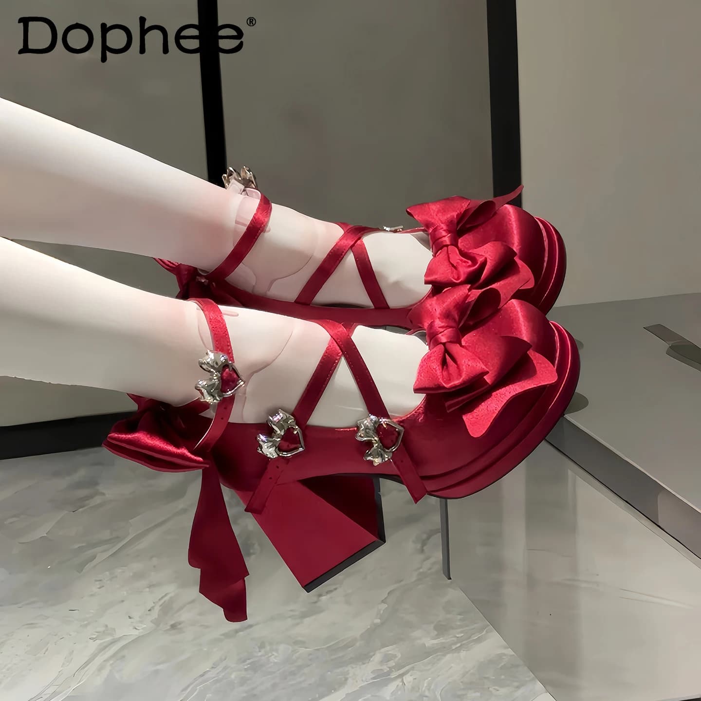 Originale Lolita Dolce Rosso Tacchi Alti Primavera e Autunno 2025 Carino Fiocco da Donna in Raso Cos Scarpe con Piattaforma Principessa Tea Party Pompe