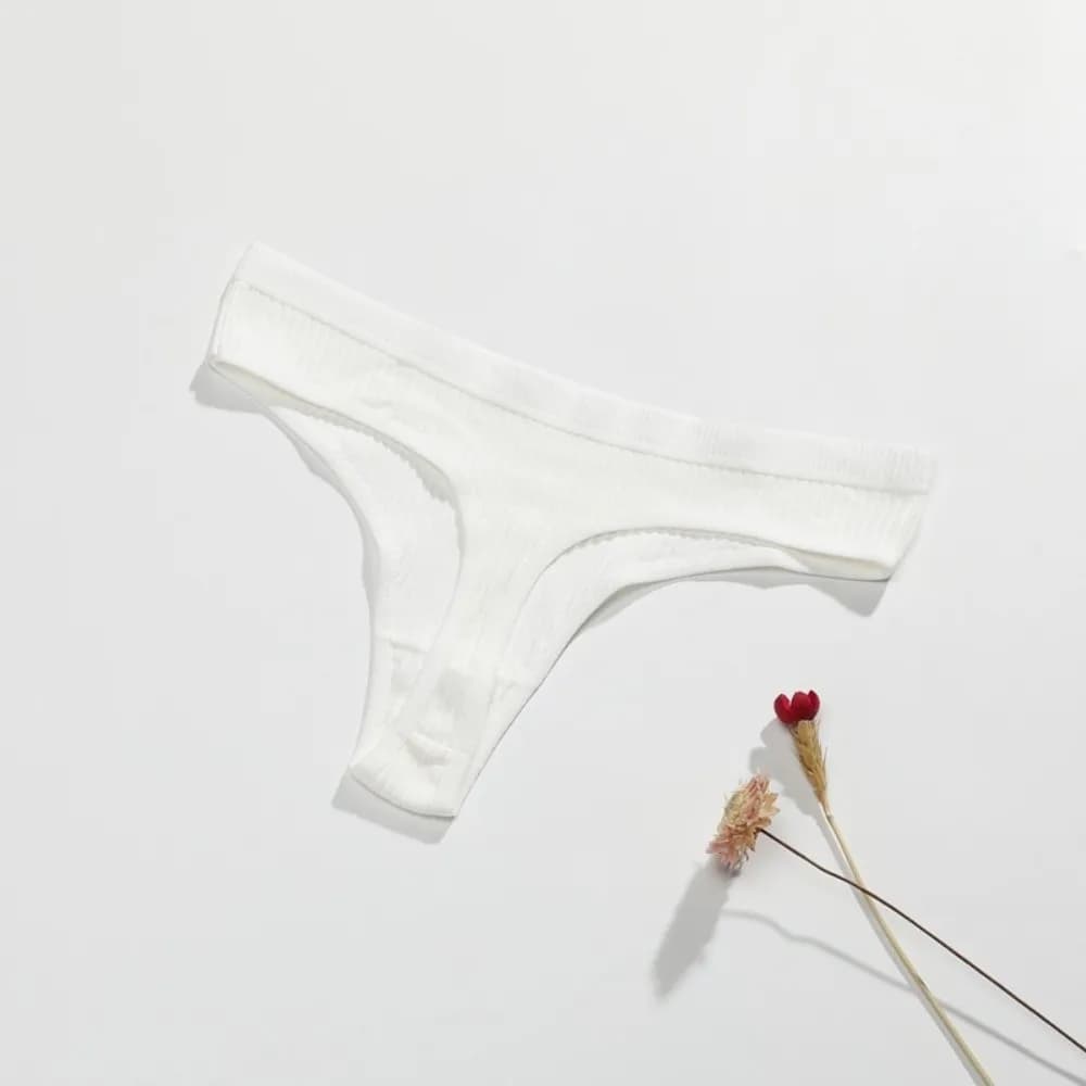 Seamless Design Seamless Thong Ribbed Texture Soft Cotton Ribbed Thong Striped Pattern Solid Color G-Strings Ladies Underwear