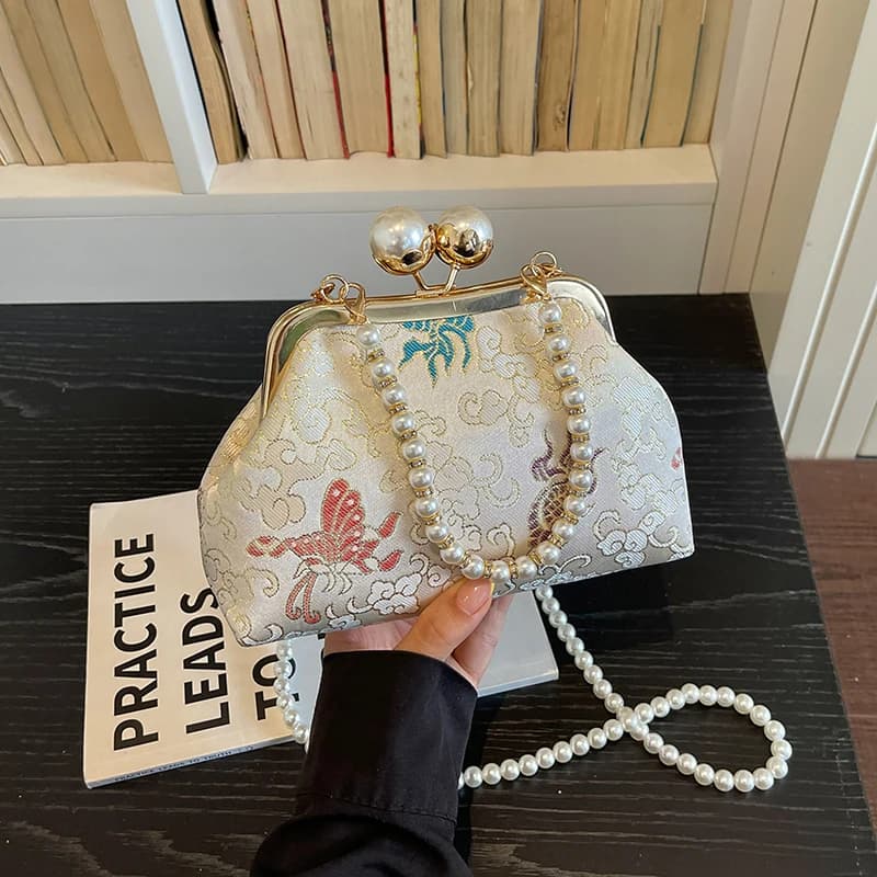 Women Vintage Small Kiss Lock Soft Clutch Bag Pearl Chain Strap Chinese Style Evening Crossbody Purse 2026 New Trend Handbags
