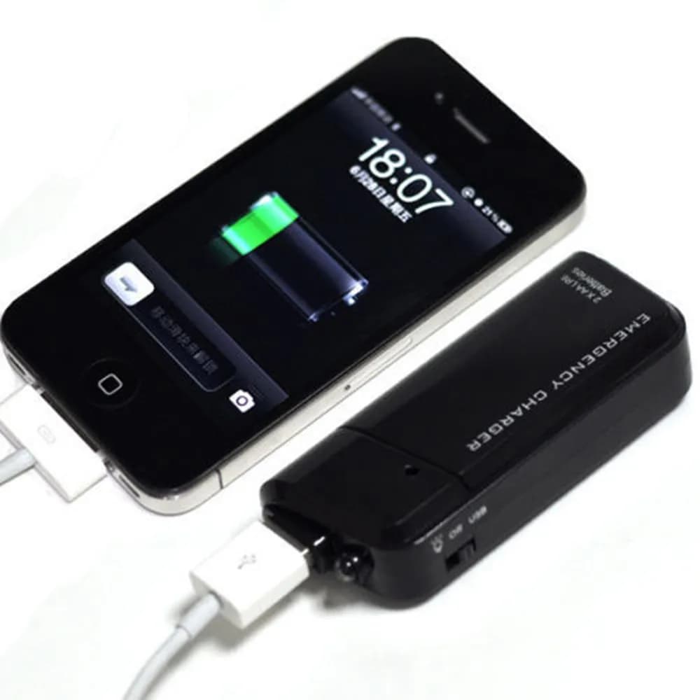 Caricatore portatile per cellulare USB di emergenza a doppia batteria AA-nuovo
