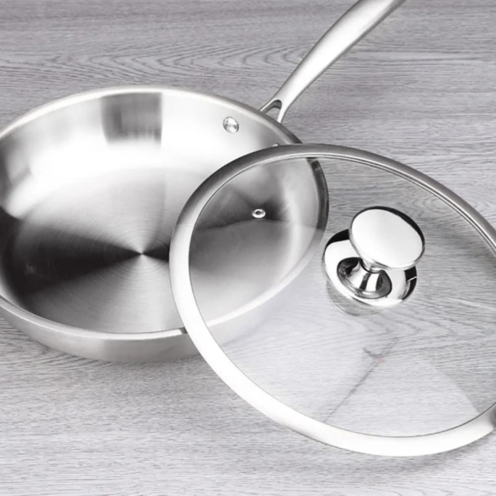 Stainless Steel 304 Non-stick pan with Reinforced Bottom and Quick Conduction of Heat