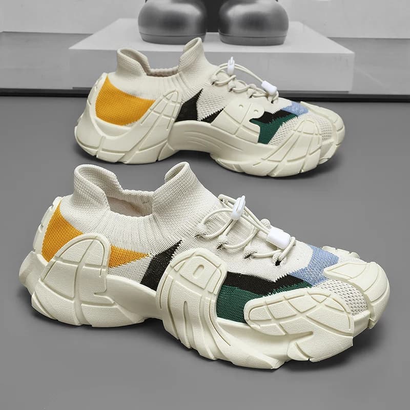 Scarpe da uomo estive con calzino a piedi nudi Scarpe da passeggio casual traspiranti quotidiane da uomo Scarpe da ginnastica da corsa alla moda Scarpe comode da tennis con piattaforma
