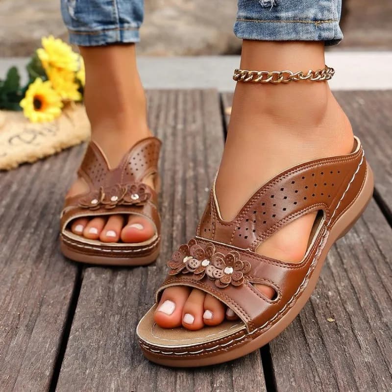 Women's Orthopedic Wedge Slides, Flower Cutout Slip on Sandals, Non-Slip Soft Sole Comfortable Walking Slippers for Casual