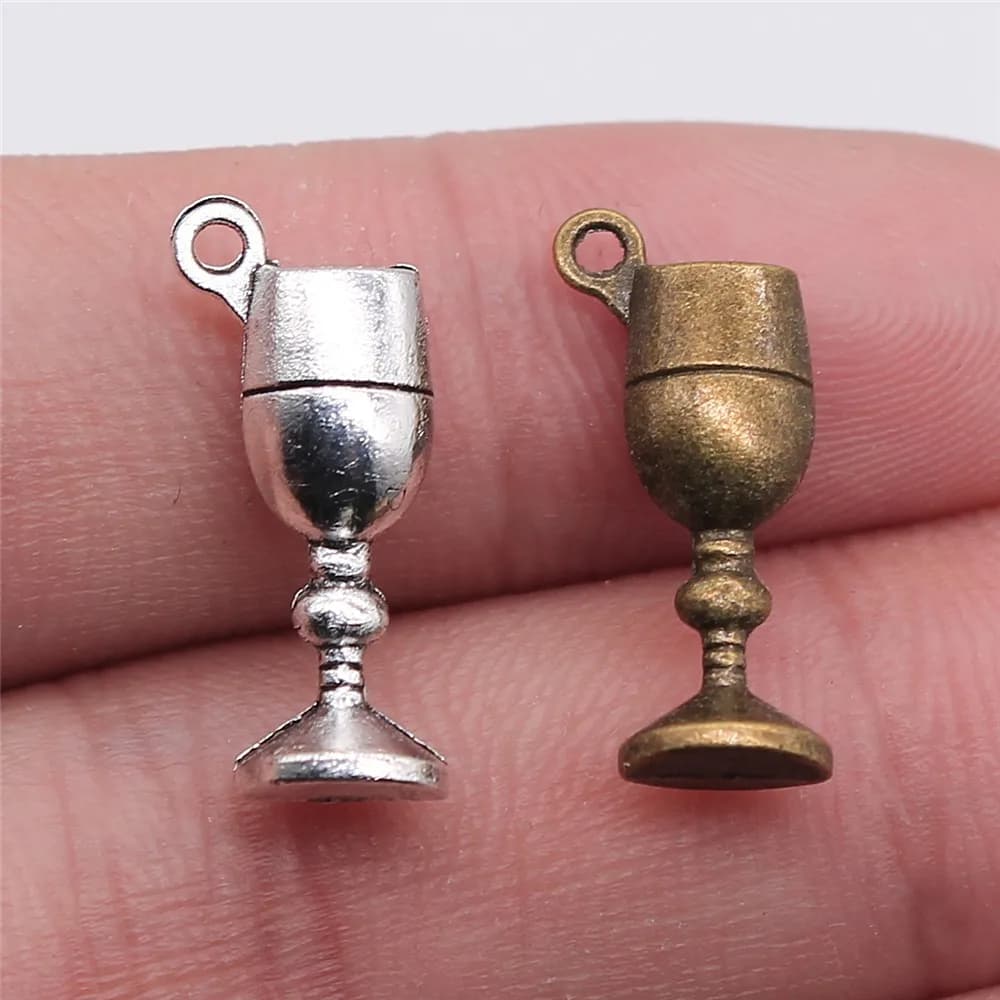 WYSIWYG 10pcs 20x7x5mm 2 Colori Argento Antico Colore Bronzo Antico Placcato Tazza di Vetro di Fascini calice Charms Charms In Vetro di Vino
