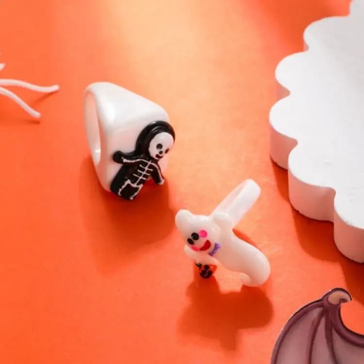 Anello Fantasma Scheletro Cartoon di Halloween, Design alla Moda e Personalizzato, Accessorio per Mano, Gioiello Trendy da Dito