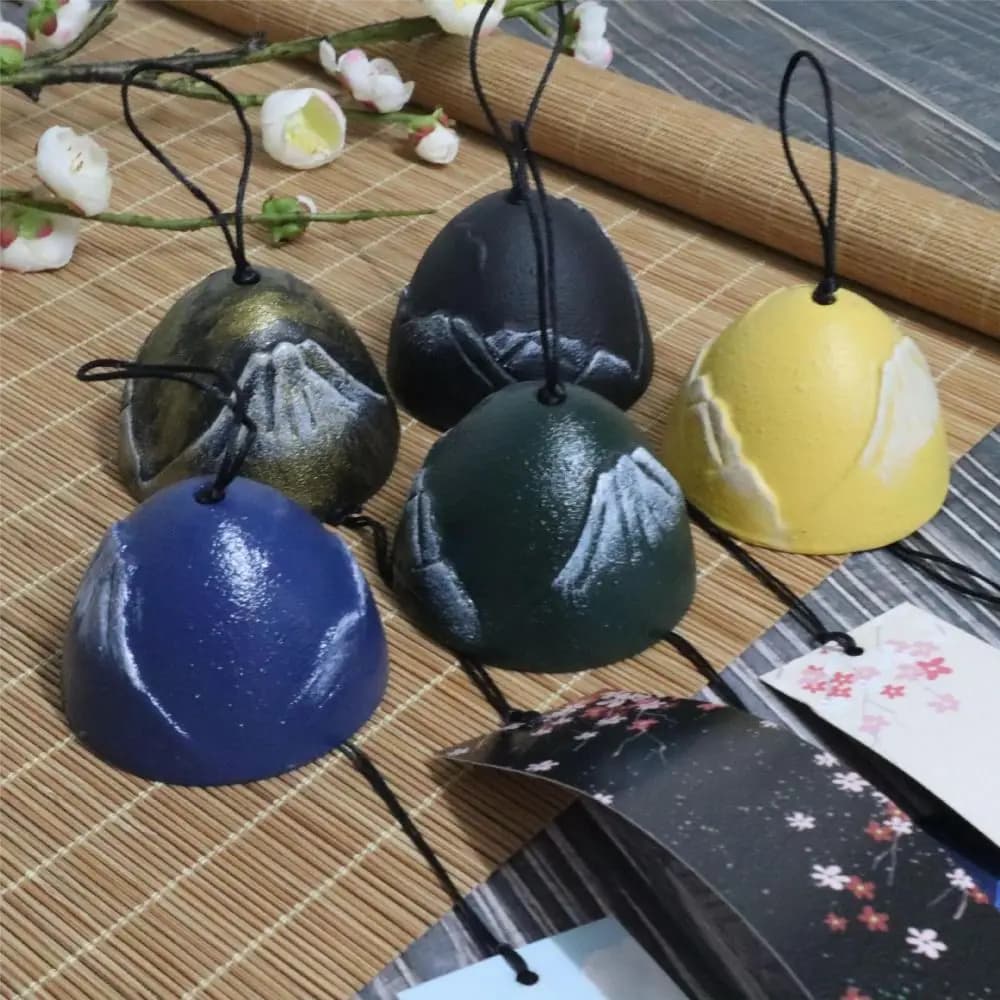 Japanese Style Cast Iron Wind Chimes Vintage Simple Landscape Bell Creative Ornaments Bell Room