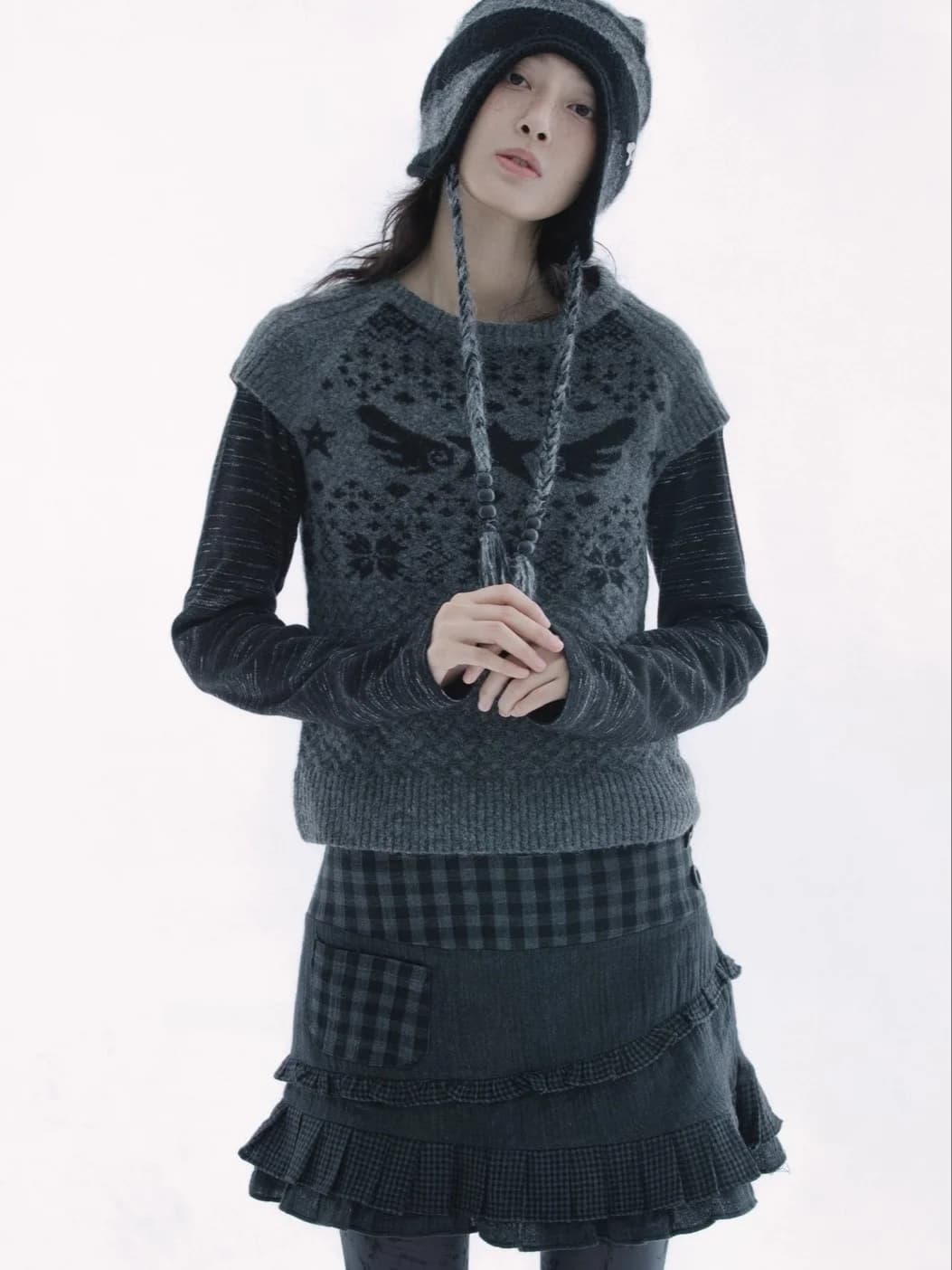 Exclusive Set Two Pieces Winter Autumn: Top in T-shirt and skirt, Soft Korean Style and Comfortable