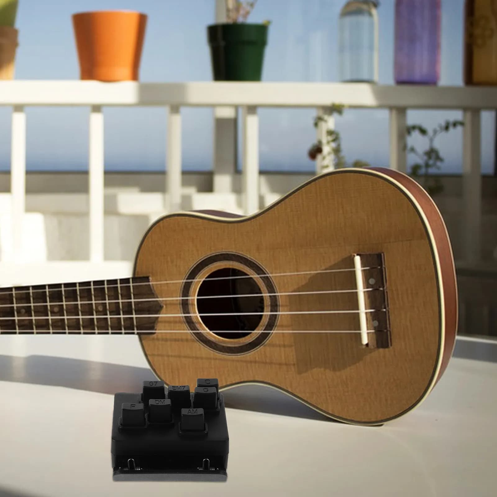 Strumento Portatile Nero per Esercitarsi con le Accordazioni di Ukulele, Accessorio per Principianti di Chitarra e Ukulele