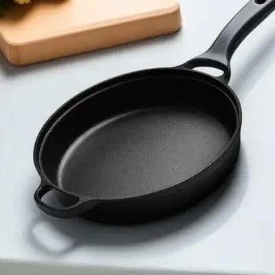 Non-coated cast iron pan with Ergonomic handles, Uniform heating, Refined background for Home, Restaurant, Barbecue, Japanese and Korean cuisine