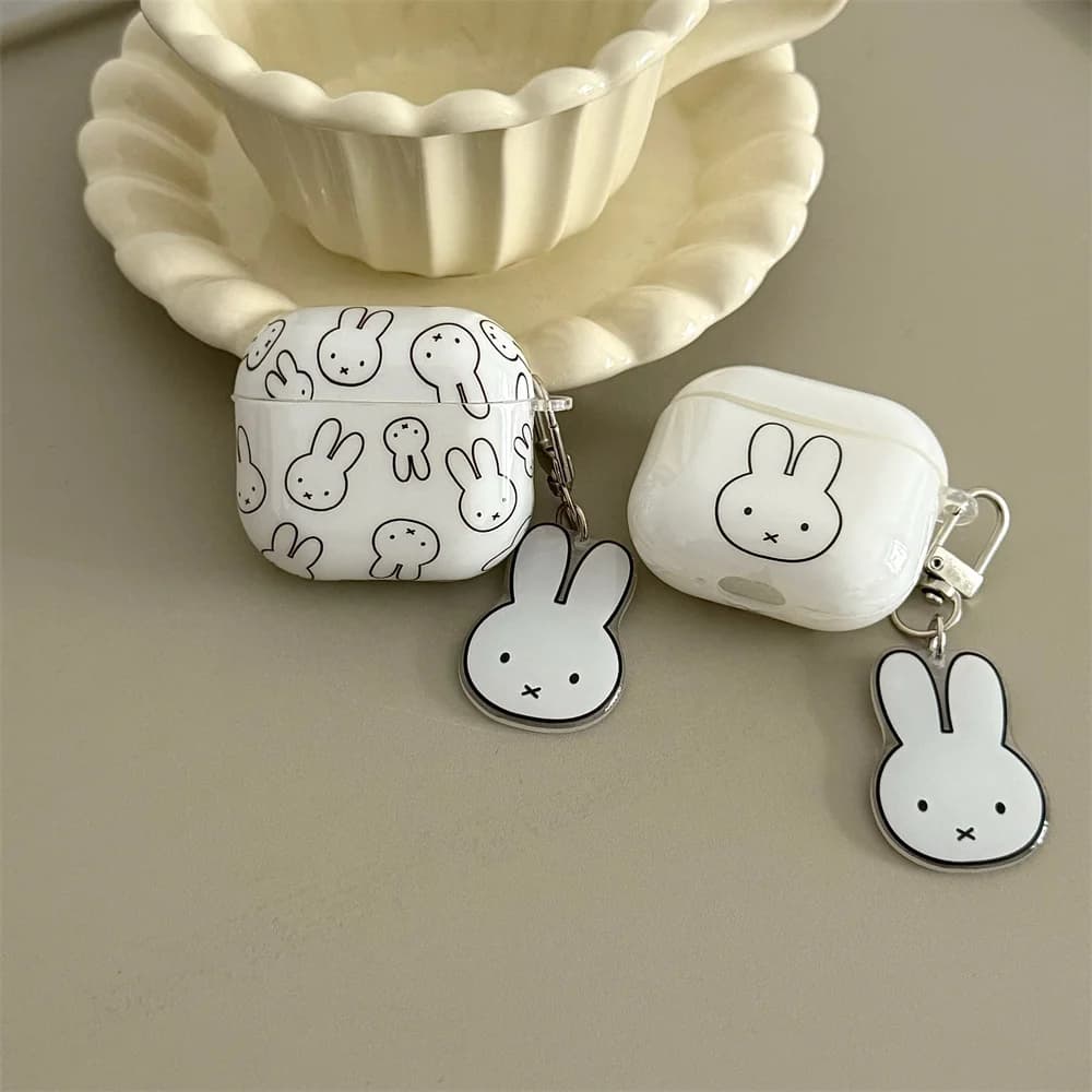 White earphone protective case with simple line animated rabbit for Airpods 4 3 2 Airpods Pro 3 2 funda headphone case