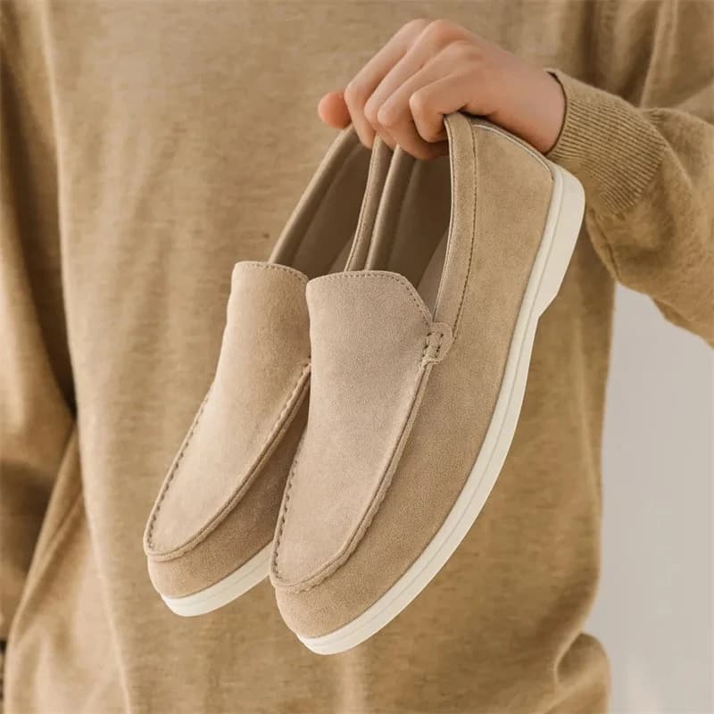 Scarpe casual da uomo Mocassini in pelle scamosciata Scarpe da uomo in stile classico britannico Mocassini morbidi e leggeri da uomo Slip on Driving Flats