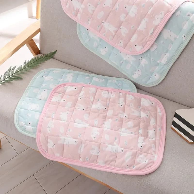 Portable Tour Campsite Yoga Dormire Ice Refreshing Mats Covered Dogs for Dogs Cats Sofa Pet Accessories