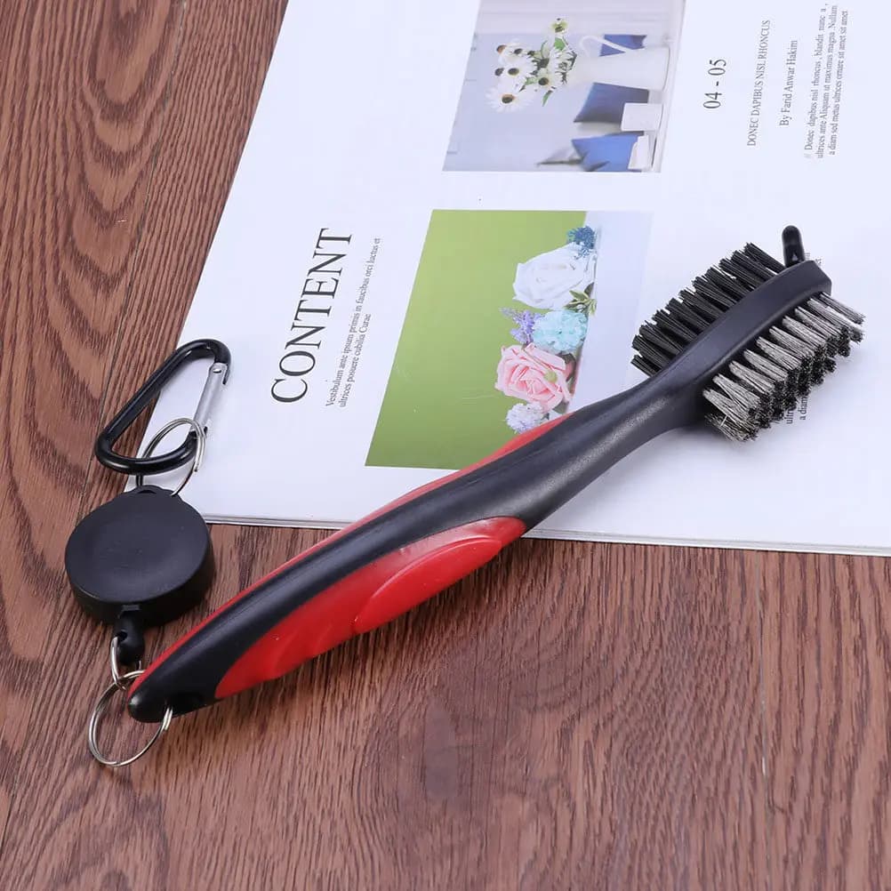 Spazzola Professionale Retrattile per Mazze da Golf con Impugnatura Ergonomica e Pulitore per Tacchetti per la Rimozione di Fango, Sabbia e Erba da Scarpe e Scanalature - 1 Pezzo