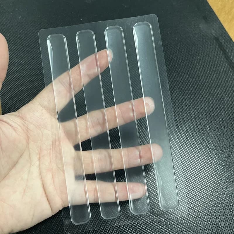 Adesivo da parete per paraurti adesivo antiscivolo con striscia anticollisione in silicone per porta dell'armadio trasparente invisibile