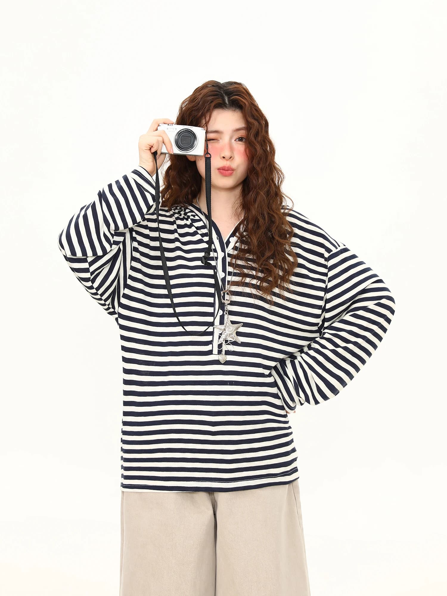 Wild Azizi Women's Spring Summer Lightweight Long Sleeve Hoodie Striped T-Shirt Loose UV Protection Cover up Street Style Cas...