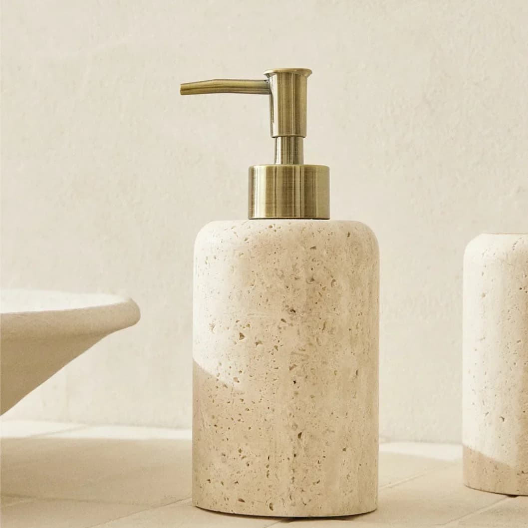 Dispenser di liquido da bagno riutilizzabile in pietra di marmo travertino giallo naturale personalizzato all'ingrosso, contenitore di sapone per lozioni