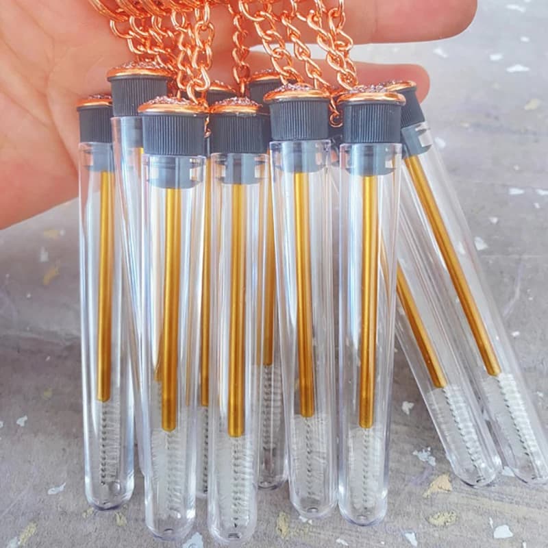 Keychain with reusable eyelash tube in gold key chain with plastic eyelash container with Glitter Cils Mascara keychain sticks