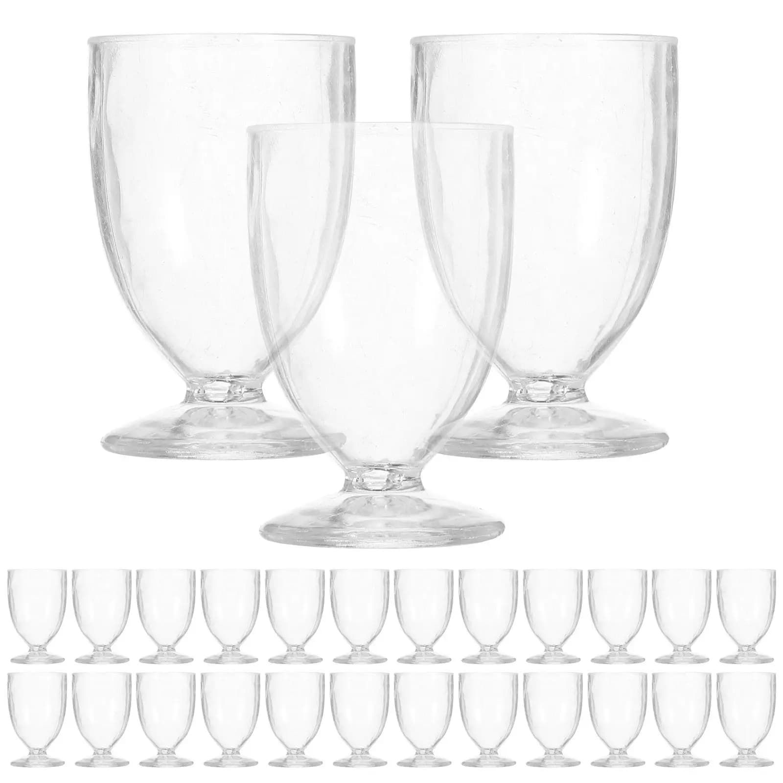 50 mini bicchieri da birra in plastica trasparenti, mini tazze da birra per matrimoni, barbecue all'aperto, compleanni, picnic, oggetti di scena per foto