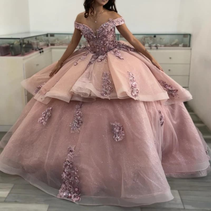 Abiti Quinceanera rosa lucido con spalle scoperte Applique Fiore che borda Tull di cristallo Festa di compleanno Dolce 16 Abiti Abiti 15