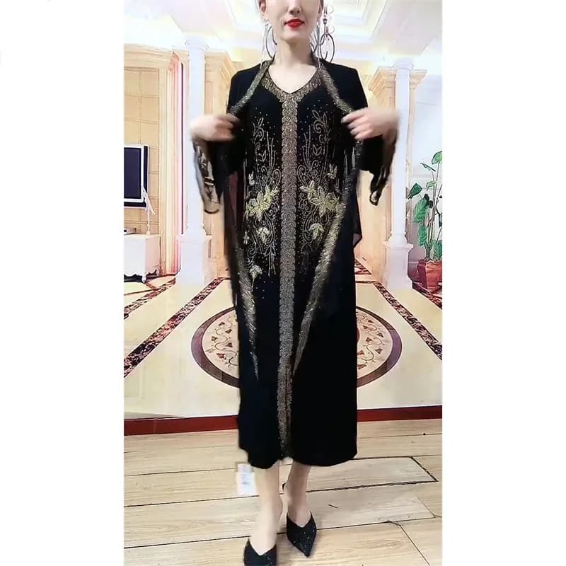 2023 set di moda femminile gonna sciolto temperamento sottile abito a due pezzi donna abito di strass ricamo industria pesante di fascia alta
