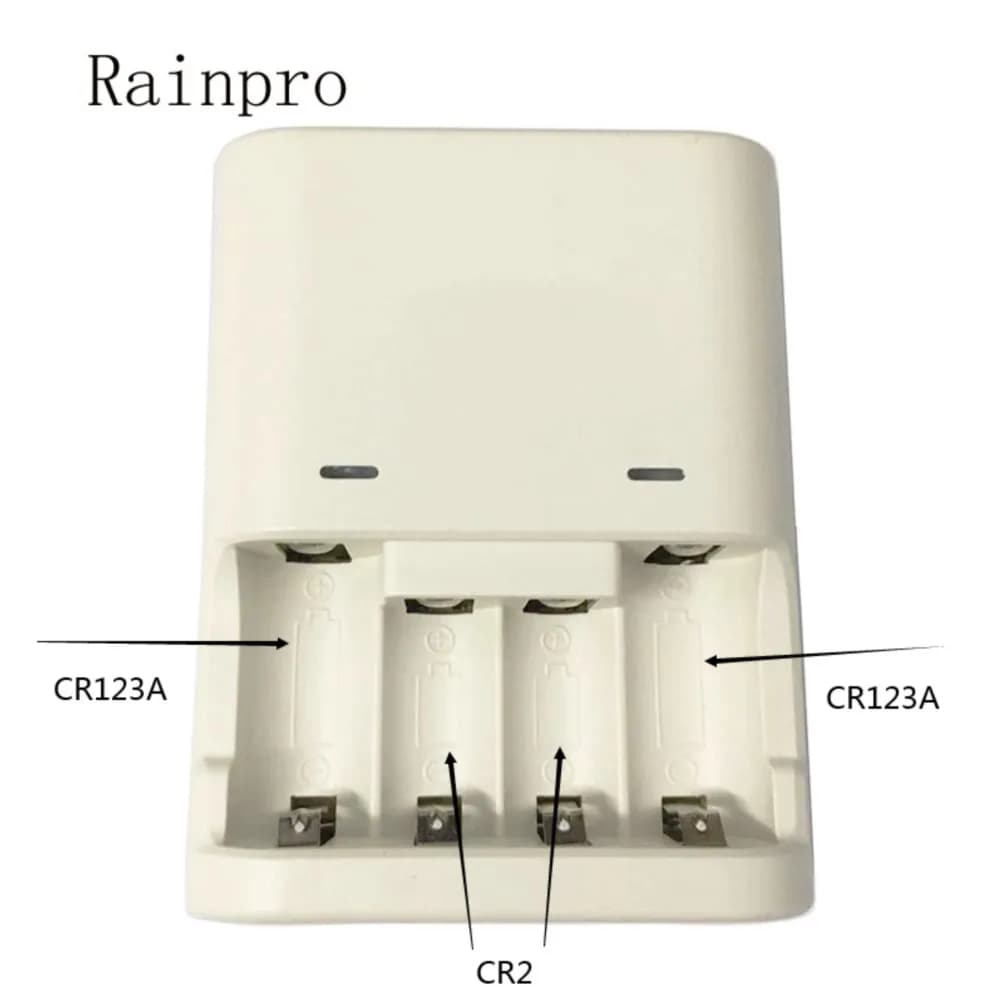 1PCS/LOT LTL-K100 4-Slot battery charger 3V for CR123A CR2 rechargeable lithium battery fully charged automatic stop charging