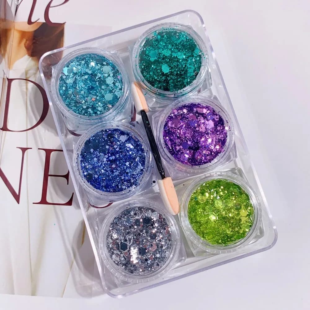 6Pcs/Set Diamond EyeShadow Glitter Eye Shadow Star Heart Moon Shape Long-Lasting Sequin Gel Makeup Sparkly Colorful