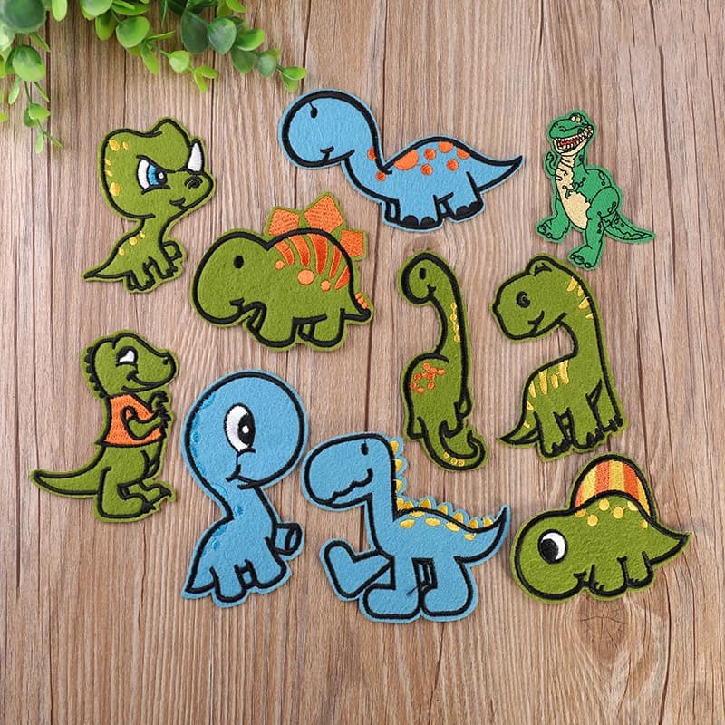10 Pezzi Toppa da Ferro da Ricamo per Borsa per Vestiti Dinosauri dei Cartoni Animati Adesivo Decorazione Fai da Te Accessori per Indumenti Supporto Adesivo
