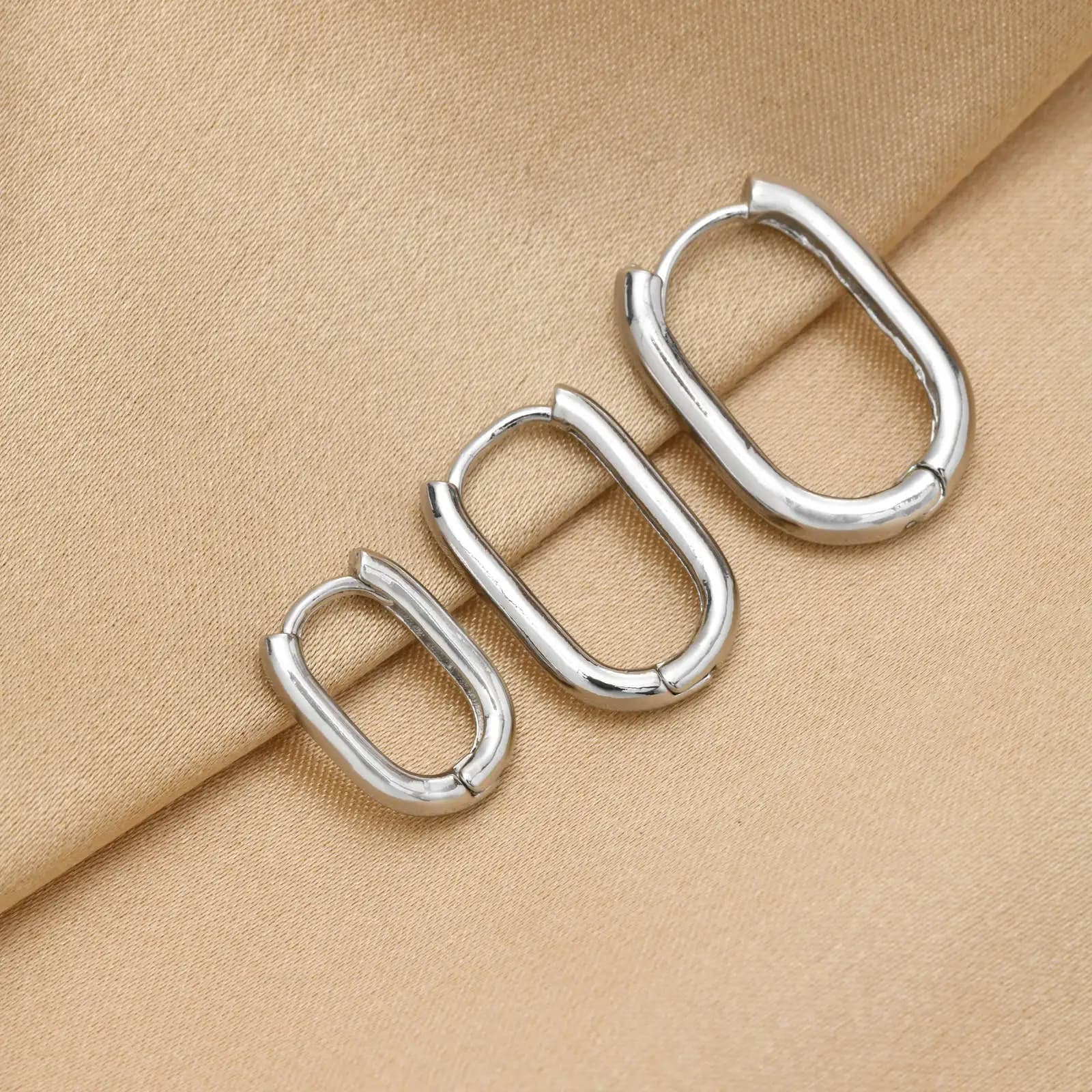 3 Pcs Oval Hoop Earrings Set for Women Geometric Huggie Earrings Silver Color Multi Size Stackable Ear Jewelry Anti Allergy