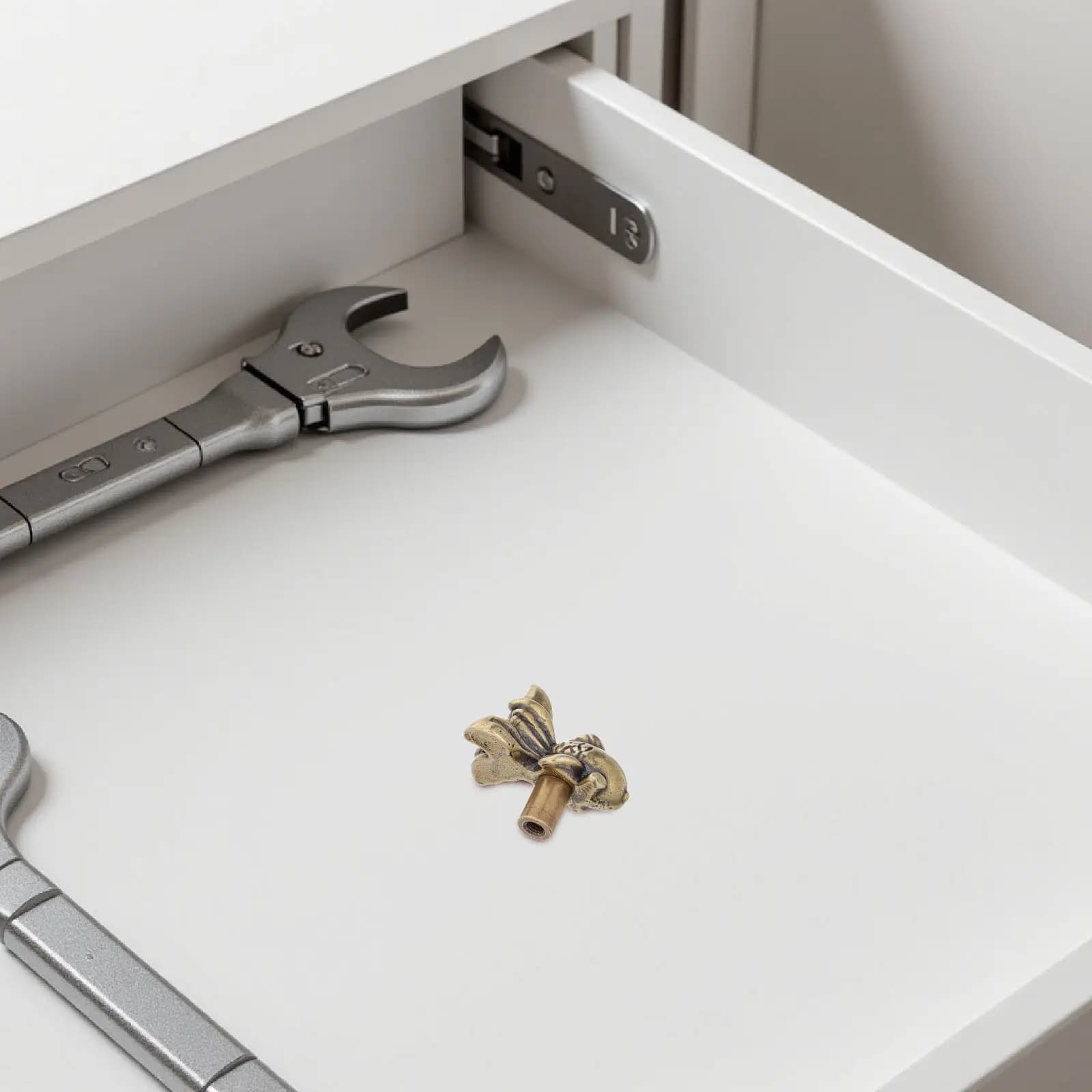 Maniglie per Mobili a Forma di Pesce in Ottone Dorato, Pomelli Decorativi per Cassetti Stile Marino, Accessori per Cucina e Armadietti, Pomelli Dorati per Armadi
