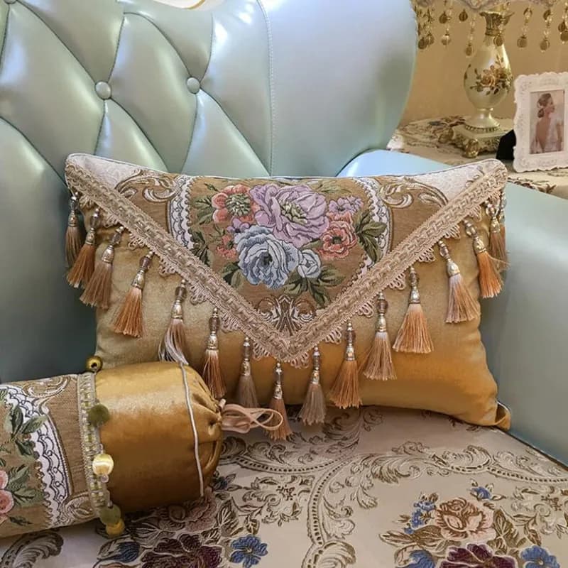 European Luxury Jacquard Fabric Belt Embroidered Cushion Classic Decorative Floral Covers For Home Luxury Bearing
