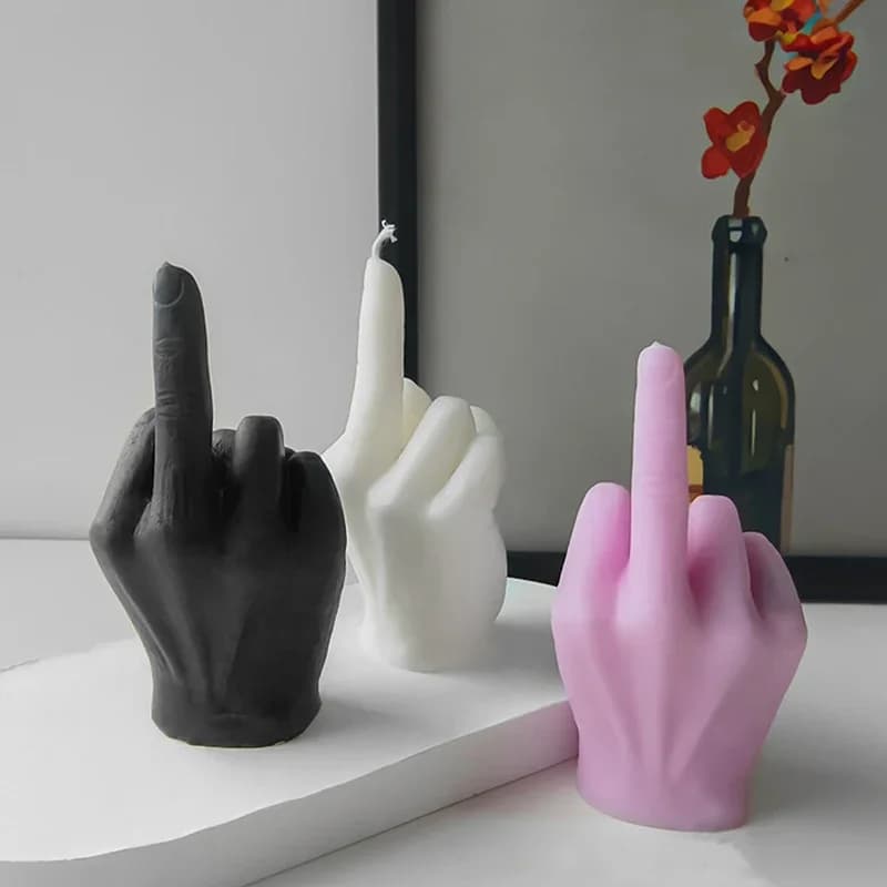 Novelty Middle Finger Gesture Scented Candle Long Lasting Aroma Creative Home Decor Ornament Gift