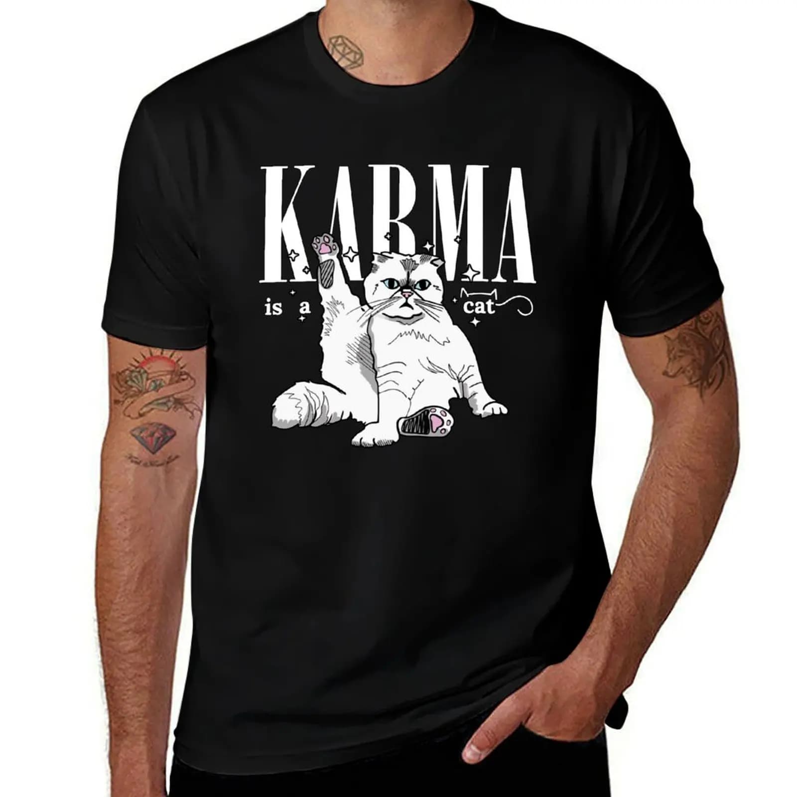 Karma is a cat purring in my lap cause it loves me T-Shirt Holiday Casual Short Sleeve Top T-Shirt