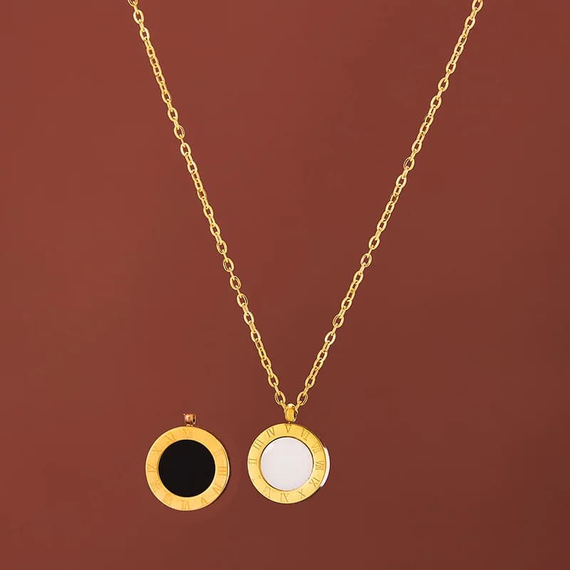 Collana di alta gamma in acciaio al titanio color oro rosa, set di orecchini da donna in stile francese semplice ed elegante con catena.