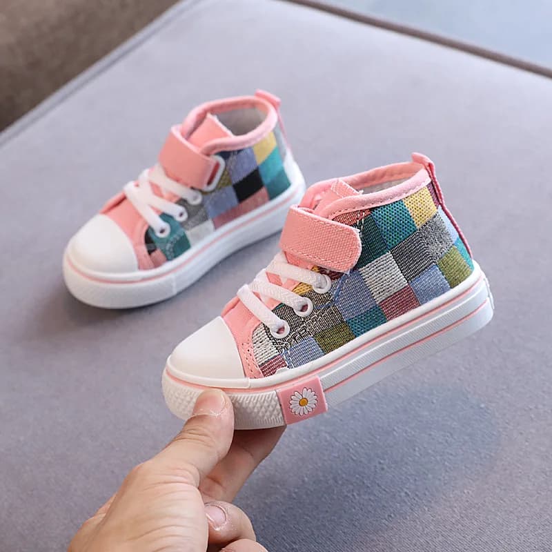 Scarpe da ginnastica per bambini Scarpe casual per bambini Scarpe di tela per ragazze dei ragazzi Scarpe alte a quadretti Moda traspirante Morbida primavera