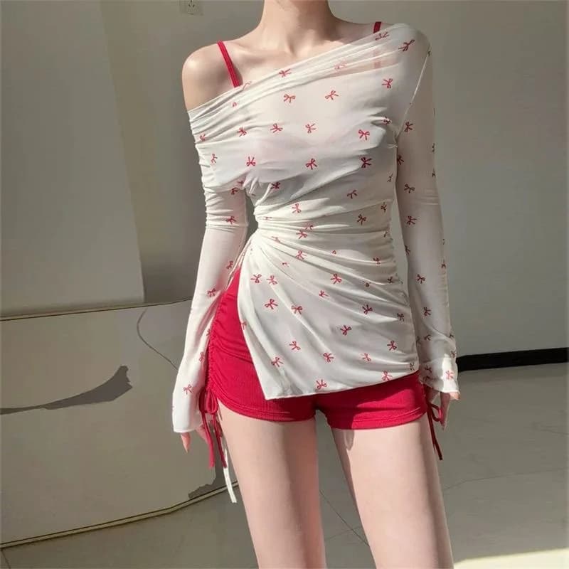 Minsu 2025 New swimsuit for Women Sexy Puro desire Hot Girl Temperamento Long sleeve Halter Cover-Up Two-piece swimsuit fo