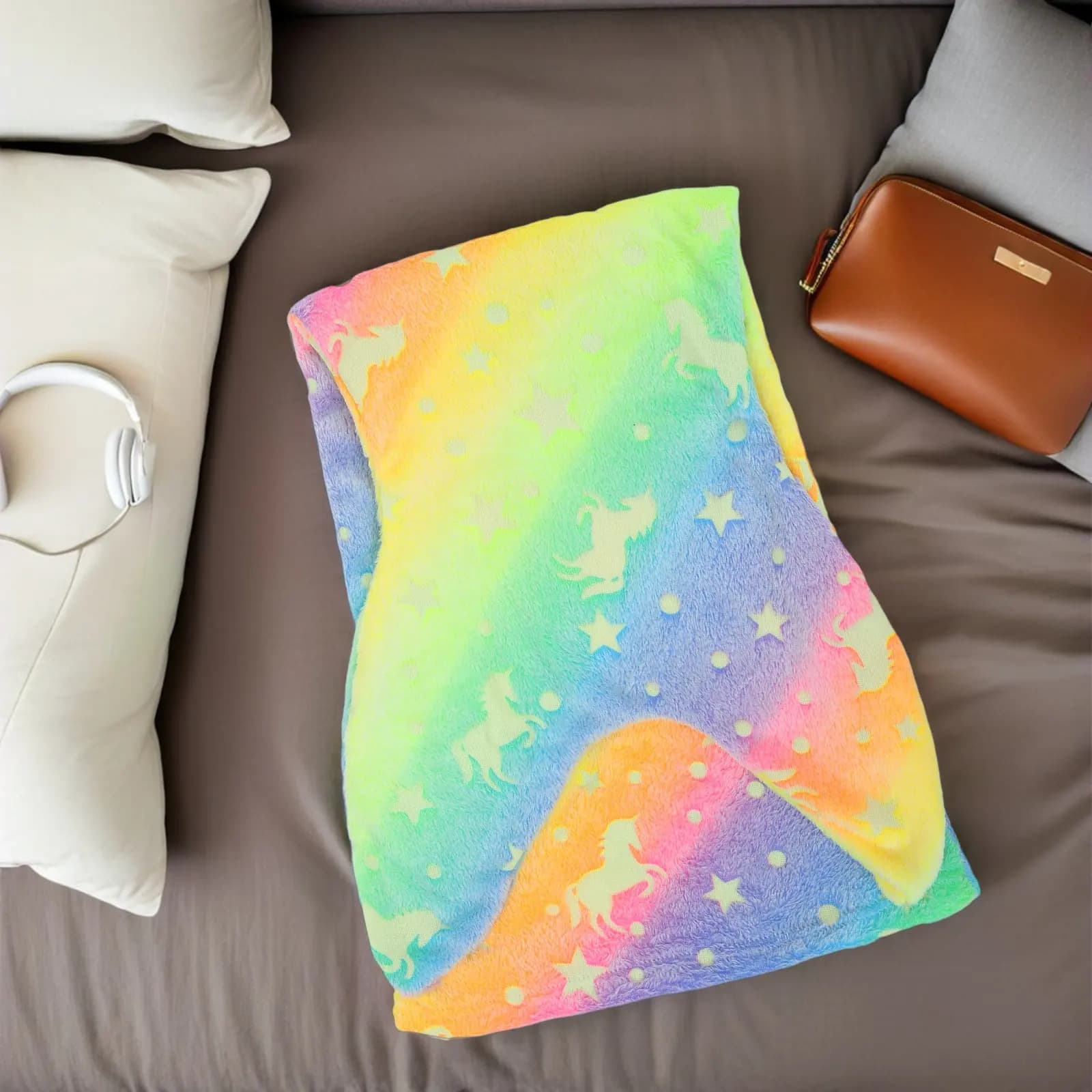 Coperta da notte a forma di sirena per ragazze, che si illumina al buio, in morbida flanella, design indossabile, sacco a pelo accogliente per bambini, coperta luminosa per bambini