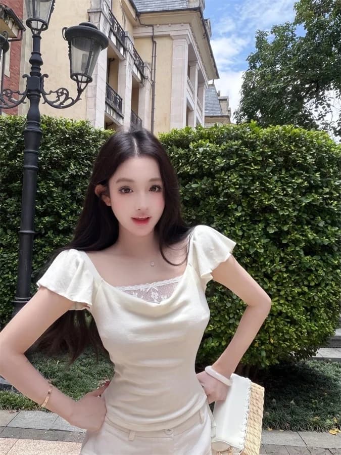 Soft Breeze Pure Desire Lace Splice Halter Neck Short Sleeve T-Shirt Women Summer Slim Fit Fake Two-Piece Design Sense Top