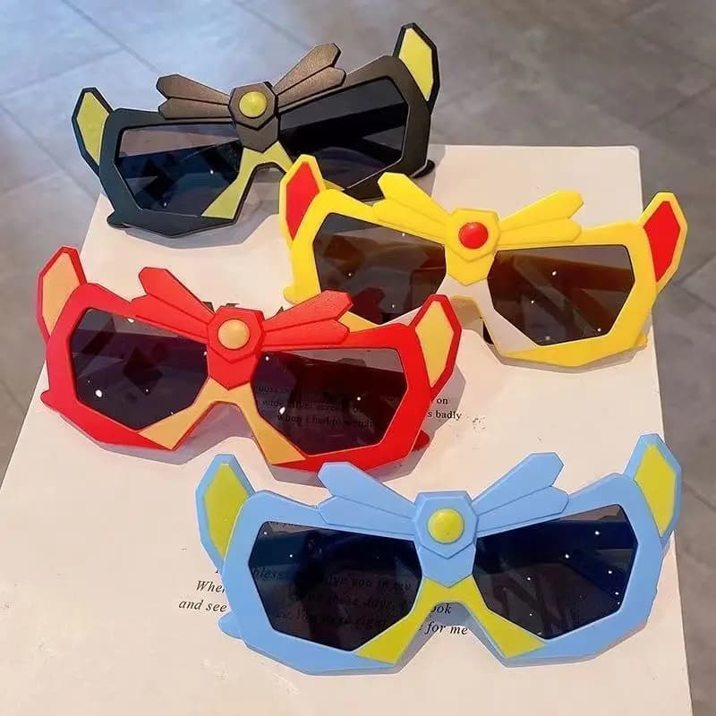 Occhiali da sole per bambini 2025, nuovi occhiali da sole per bambini, occhiali concavi a forma di King Kong, occhiali da sole per bambini alla moda.