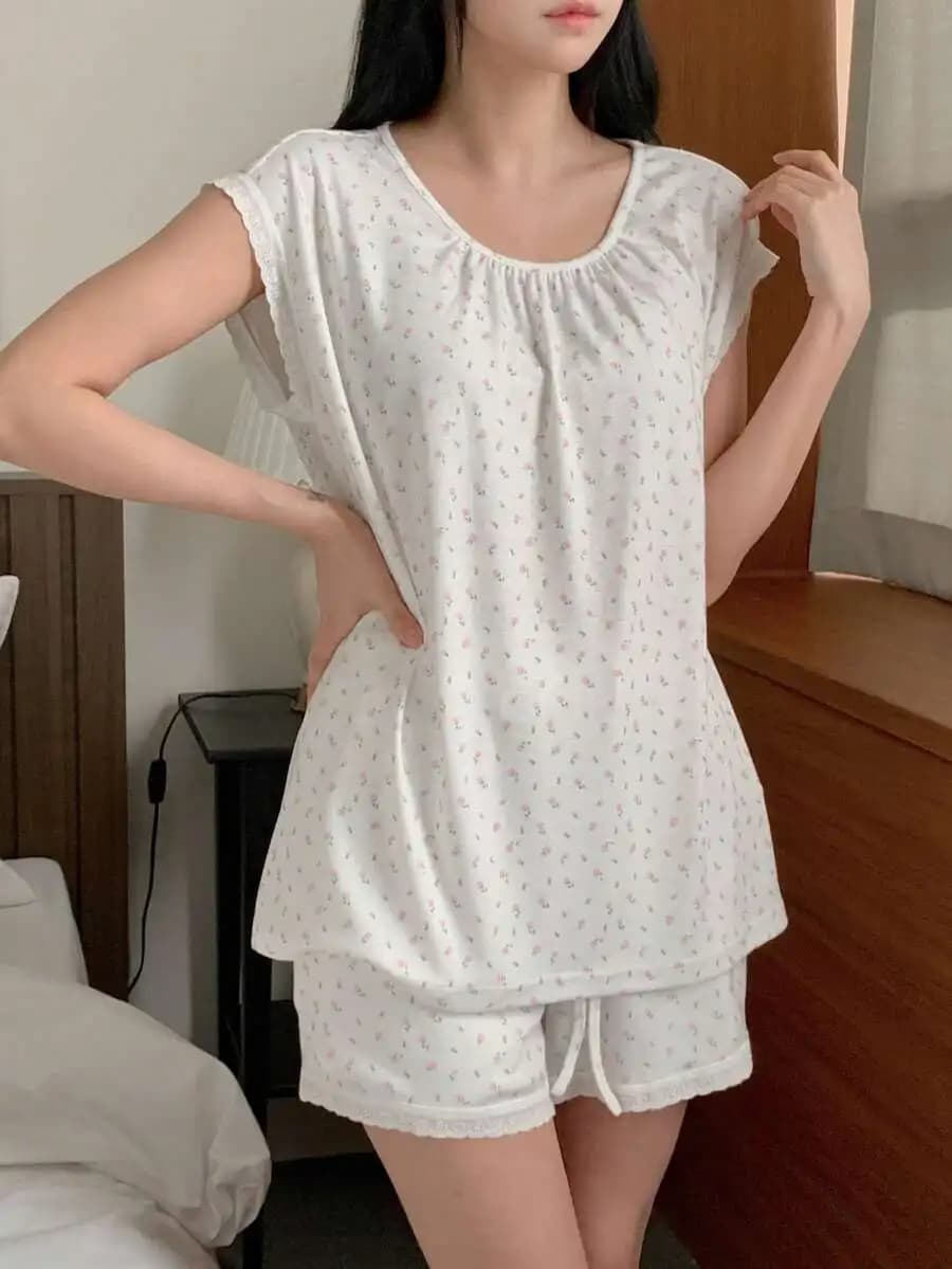 Set Pigiama da Donna con Pizzo Floreale, Comodo Abbigliamento da Notte a Maniche Corte