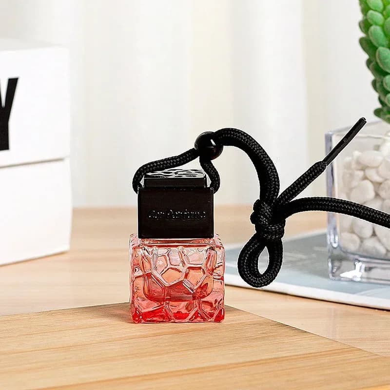 Deodorant for cars Empty bottle Essential oil perfume bottle with black caps Deodorant for car Glass bottles hanging