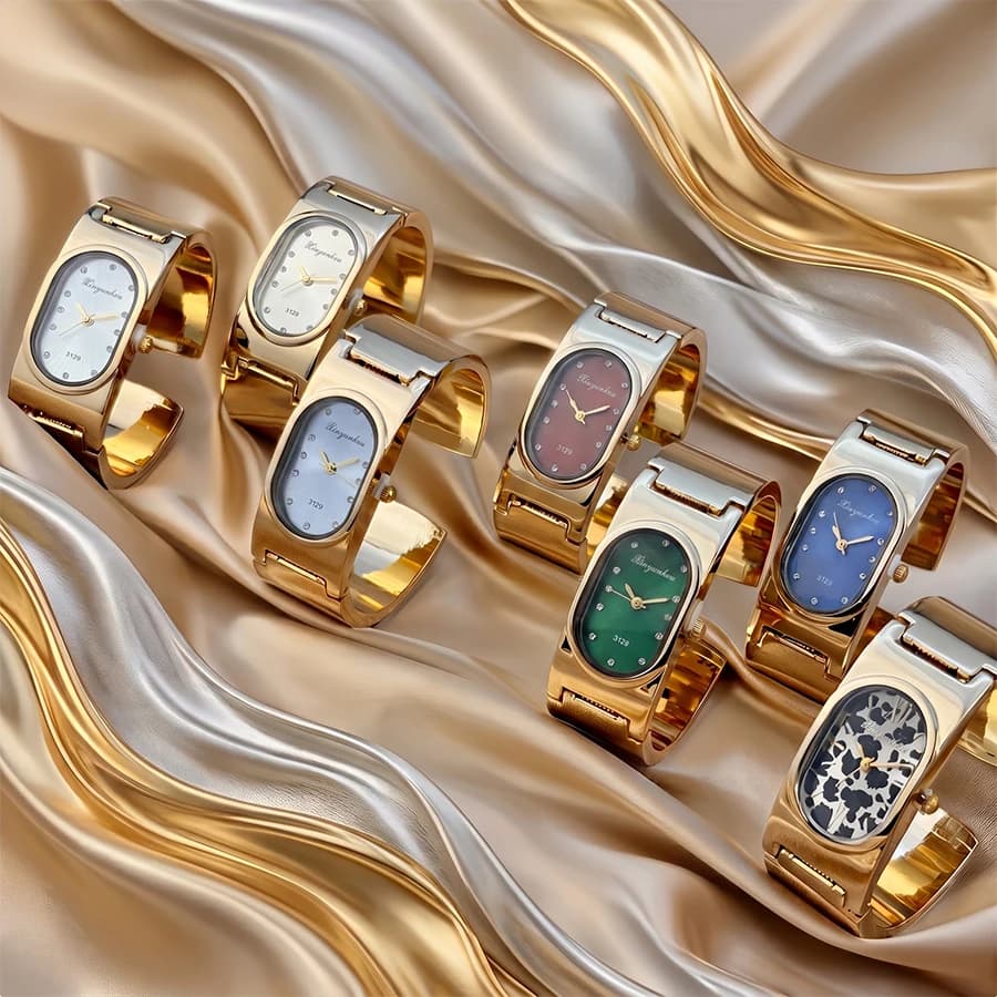 Vintage Watch for Ladies: Oval Dial Semi-Open Spring Bangle Retro Light Luxury Women's Wrist Watch
