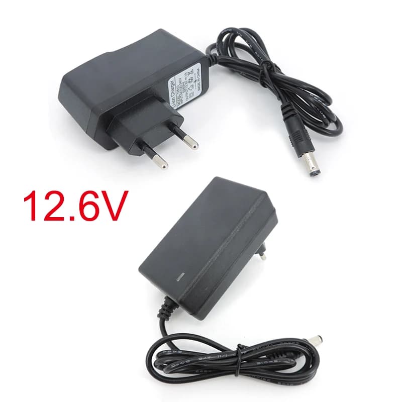 AC DC 12.6V 1A 2A caricatore 12 V Volt Adattatore da muro di alimentazione 5.5*2.5MM 12.6 V 2 A Per 18650 batteria al litio Spina UE USA J17