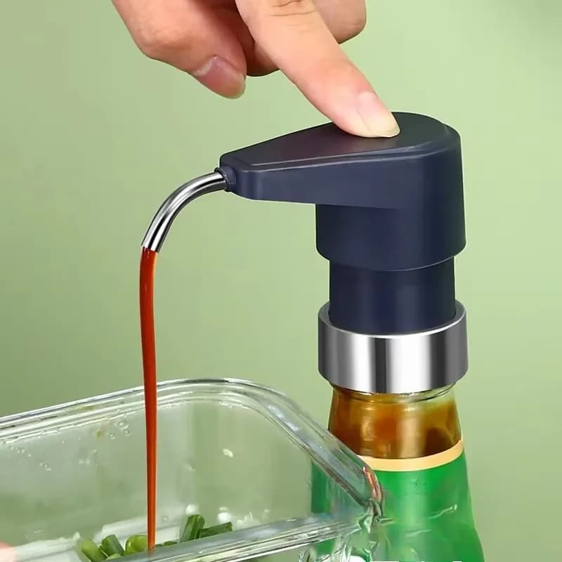 Dispenser per sapone da giardino, porta sapone, testina a pompa per tubo, spray per bagno, 28 denti, 28 filettature, plastica ABS, nero, per lozione