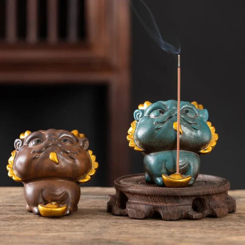 Ceramic Sandalwood Stick Incense Holder Auspicious Dragon Aroma Burner Fragrance Censer Tea House Home Decor