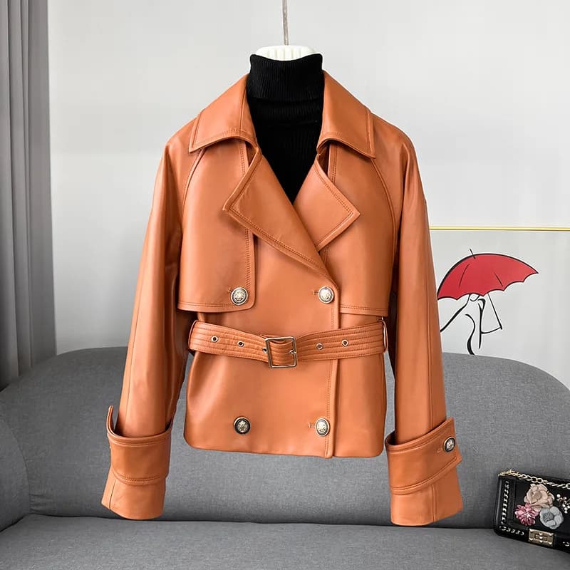 2026 Nuovo primo strato giacche di pelle di pecora moda donna cintura doppio petto femminile allentato giacche da moto in vera pelle cappotti