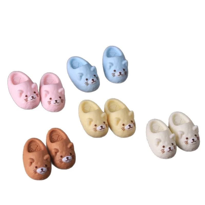 10 pz. Graziose pantofole a forma di gatto, accessori fai da te in resina fatti a mano per case delle bambole in miniatura, decorazioni