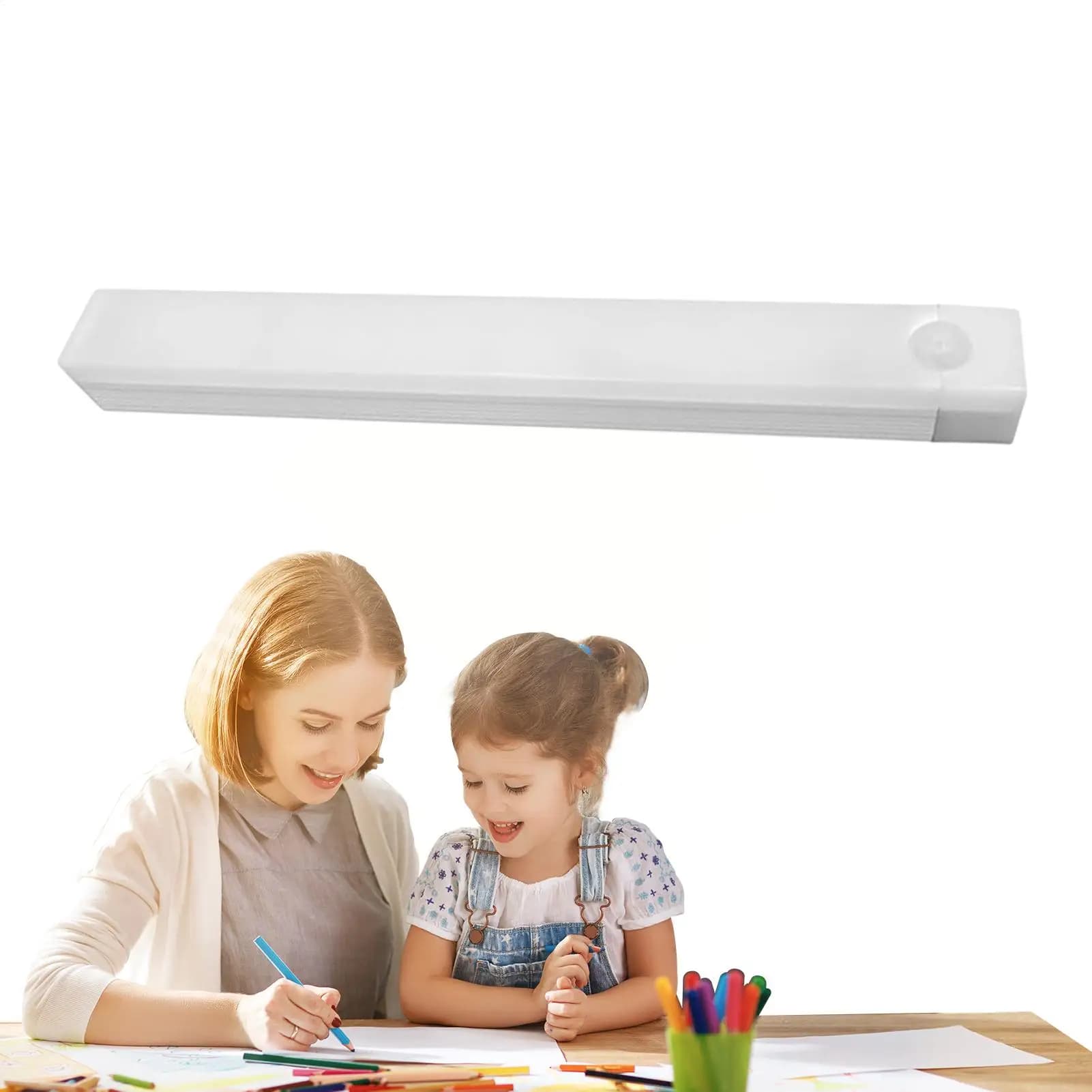Luce LED Wireless da 10cm con Sensore di Movimento, Ricaricabile USB, Lampada Magnetica per Armadio e Guardaroba